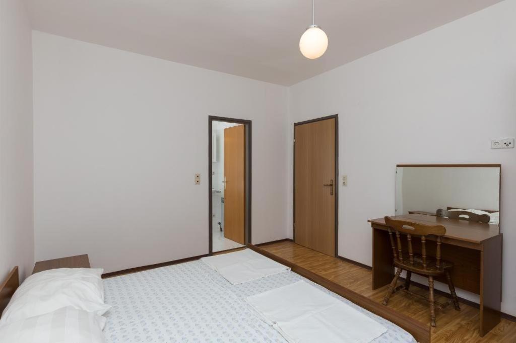 Rooms Villa Basica サプルナラ 部屋 写真