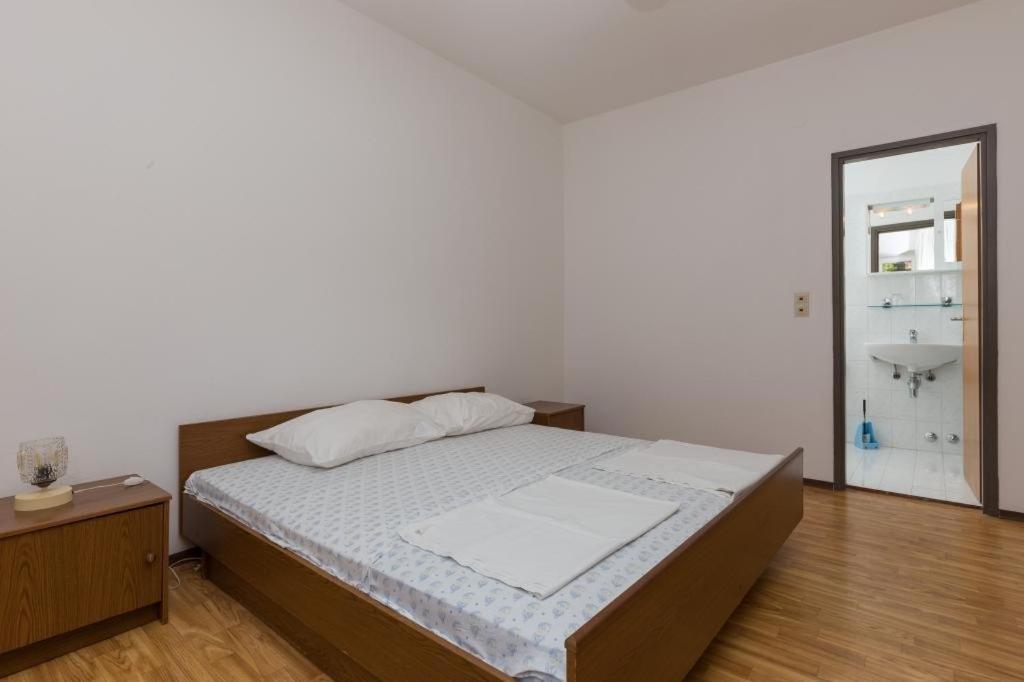 Rooms Villa Basica サプルナラ 部屋 写真
