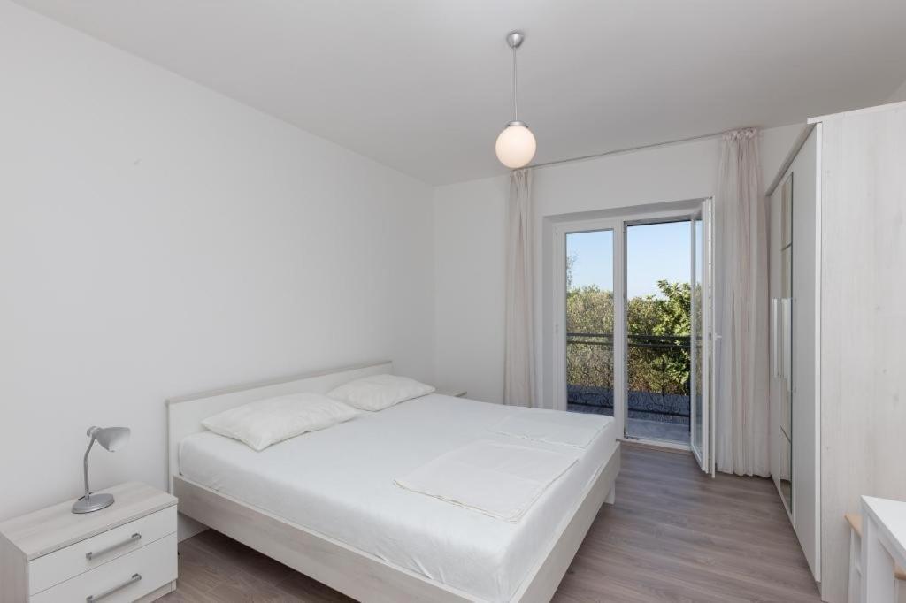 Rooms Villa Basica サプルナラ 部屋 写真